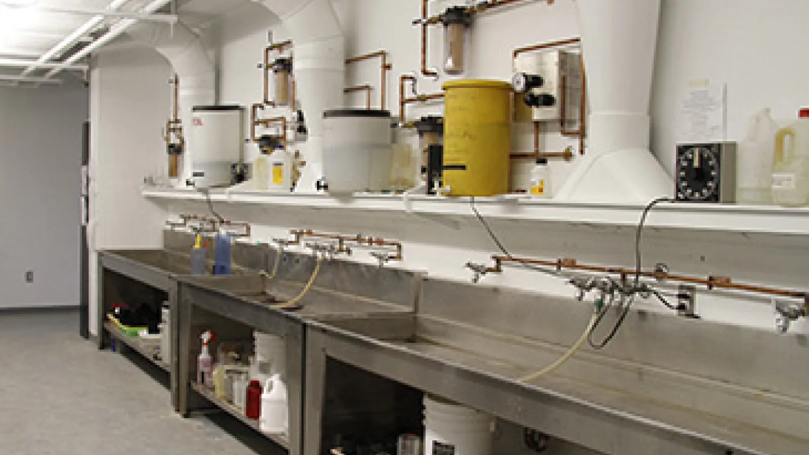 Sinks in Photography studio