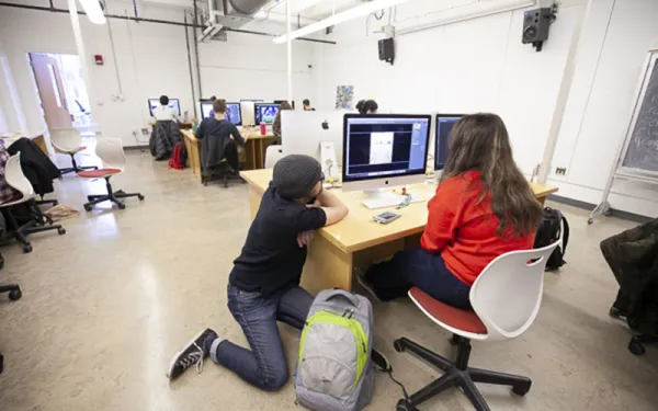 Students working in computer lab